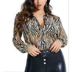 Give Your Look A Fashion-Forward Feel With This Chic Long-Sleeve Shirt From Guess, Boasting A Bold Print That's Unforgettable.. Printed V-neck Tops For Office, Fall Printed Collared Tops, Fall Collared Printed Tops, Trendy Printed Office Shirt, Trendy Printed Button-up Top, Trendy Button-up Printed Top, Printed Long Sleeve Office Tops, Printed Long Sleeve Tops For Office, Trendy Long Sleeve Printed Blouse