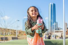 Vacuum Insulated: Keep your drink cold for hours with the double-walled, insulated stainless steel water bottle for kids. 18/8 Stainless Steel: Bottle is made from premium gauge 18/8 stainless steel and is coated in a durable finish. Leak Proof Straw Lid: Our BPA-free kids' water bottle with straw lid is leak-proof when the nozzle is in the closed position; US Patent Pending. Cupholder Friendly: The 10oz-22oz Summit water bottles fit in most cup holders. Not intended for Hot Liquids: Pressure ma Best Water Bottle, Reusable Tumbler, Kids Water, Bottle With Straw, Kids Tumbler, Modern Disney, Bottle Shop, Kids Water Bottle, Water Bottle With Straw