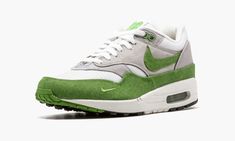 Now one of the most sought after Air Max 1’s ever, this is Patta’s famed “Chlorophyll” colorway in the original look with green denim paneling. The sneaker released for their 5th anniversary in 2009 in limited quantities, and is now becoming increasingly rare in deadstock condition. Please note: Due to the age of this product, it is subject to crumbling and/or other rapid degradation. Please wear at your own risk. Sneaker Release, Nike Air Max 1, Nike Free Shoes, 5th Anniversary, Stadium Goods, Air Max 1, High Level, Saucony Sneaker, Air Max Sneakers