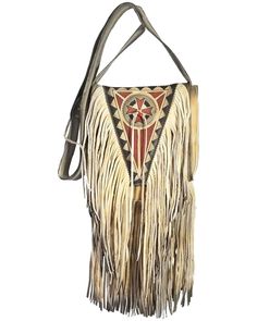 Kobler Leather Women's Ivory Painted Crossbody Bag, Ivory Fringe Purse Outfit, Leathercraft Ideas, Western Bags Purses, Leather Fringe Purse, Black Rucksack, Ivory Paint, Boots 2020, Handbag Design, Western Bag