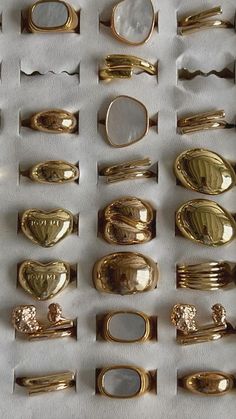 #rings #gold #goldrings #chunkyrings #summerrings Jewellery Aesthetic Rings, Xoxo Jewelry, Nagel Inspo