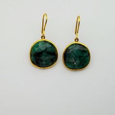 Simple yet elegant, classy and unique. These handmade emerald earrings are perfect for any day of the week! #handmadejewelry #goldjewelry #emeraldearrings #jewelryinspiration Luxury Green Earrings With Polished Finish, Luxury Green Gemstone Earrings, Green Bezel Set Earrings For Formal Occasions, Formal Green Earrings With Bezel Setting, Luxury Bezel Set Drop Earrings, Luxury Bezel-set Drop Earrings, Luxury Gold Earrings With Bezel Setting, Luxury Green Sterling Silver Earrings, Luxury Emerald Drop Earrings