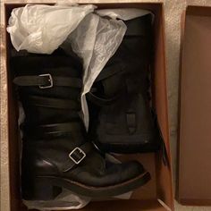 Coach~Women's~Zip Moto Boots Vg~Leather & Shearling~Black~Size 8.5 Med~Q7935~Almost New In Box 2" Heel; 3/4" Platform (Aprox). 8" Boot Shaft. Front Zip With Adjustable Buckle Closures. Leather And Genuine Shearling (Australia) Upper And Lining/Leather And Rubber Sole. Fit Is True To Size. Edgy Leather Moto Boots For Winter, Winter Black Leather Moto Boots, Black Leather Moto Boots For Winter, Fall Biker Boots For Motorcycling, Biker Boots For Motorcycling In Fall, Black Leather Moto Boots With Zipper, Black Leather Moto Boots For Fall, Edgy Moto Boots Medium Width For Winter, Winter Leather Motorcycle Boots