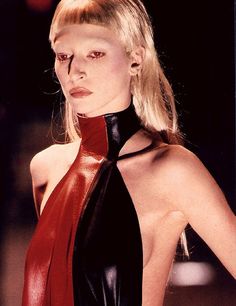 ALEXANDER MCQUEEN | FASHION SHOW | JOAN D'ARC | FALL/WINTER 1998/1999 . Alexander Mcqueen Fall 1998, Alexander Mcqueen Joan Of Arc, Alexander Mcqueen Joan, Mcqueen Joan, Mcqueen 1998, Alexander Mcqueen Fashion Show, Alexander Mcqueen Fashion, Mcqueen Fashion, Couture Details