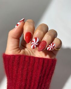 Credits: thenaillologist | IG  nails, inspo, inspiration, ideas, trends, nail polish, nail art, fall, christmas, winter, tutorial, aesthetic, french nails, holiday, gold, silver, jewelry, ring, chrome, brown, long nails, almond nails, square, stiletto, fashion, glow, glow up, self care, sparkles, beauty, nagel design, flowers, ombre, 3D art, rings, coquette, heart, hearts, glitter, fashion, shiny, cherry red, dark red, wine red, DIY, weinrot, dark, ribbon bows, shop, elegant, rich, chic, thanksgiving, that girl, pinterest app, wish list, weihnachten, herbstnägel, winternägel, outfit, autumn, herbst, visionboard, vision board, beige, holidays, gift, gift ideas, acrylic nails, gel nails, herbstnägel 2024, gelnägel, christmas nails, november nails, thanksgiving nails, winter outfits Red Holiday Nails, Red Chrome Nails, Holiday Nails Christmas, Red Christmas Nails, Holiday Nail Designs, One Color Nails, Pinterest App, Christmas Gel Nails, French Nail Designs