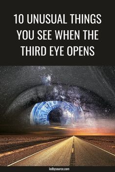 Learn the weird & wonderful abilities of the third eye chakra. Third Eye Awakening, The Third Eye Chakra, Chakra Opening, 3rd Eye Chakra, Chakra Health, Spiritual Eyes, Third Eye Opening, Opening Your Third Eye