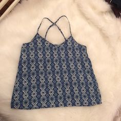 Adorable Hollister Tank Top With Fun Print. Like Brand New. Super Flattering! Hollister Tank Tops, Hollister Tops, Fun Prints, Hollister, Blue Green, Brand New, Tank Tops, Womens Tops, Blue