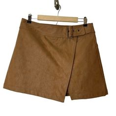 A Great Holiday Skirt! Suede Leather Camel New With Tags Free People Caramel Mini Skirt, Burlap Skirt, Denim Mini Skirt Y2k, Black Mesh Skirt, Black Bodycon Skirt, Holiday Skirt, Green Mini Skirt, Cotton Midi Skirt, Velvet Mini Skirt