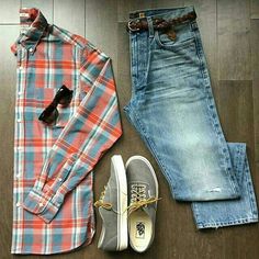 Stitch Fix Men, Grid Instagram, Outfit Grid, Stylish Mens Outfits, Men Fashion Casual Outfits, Mens Casual Outfits, On The Floor, May 11, T Shirt Men