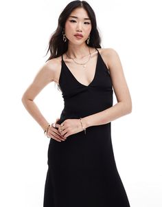 Dress by & Other Stories The one that goes with everything V-neck Tie straps Open back Slim fit