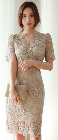 StyleOnme_Pearl Brooch Set Floral Lace Dress #floral #lace #dress #pearl #feminine #koreanfashion #kstyle #kfashion #summerlook #datelook Lace Costume, Kebaya Dress, 파티 드레스, K Fashion, فستان سهرة, Lace Shift Dress, Floral Lace Dress, Pearl Brooch, Lace Fashion