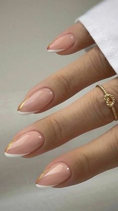 Almond Shape Nails Inspiration, Neutral Almond Gel Nails, Simple Nail Design Almond Shape, Simple Nail Designs One Finger, Short Acrylics Ideas Almond, Nails That Will Match Everything, Modern Nail Shapes, Almond Shape Nails With Design, Simple Acrylic Nails Almond Classy