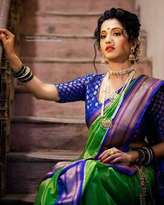 Shadi Images, Marathi Nath, Indian Wedding Fashion, Indian Sari Dress, Traditional Blouse Designs