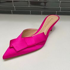 This Is A Gorgeous Pair Of Gianvito Rossi "Kyoto" Hot Pink Satin Point-Toe Mules Featuring Bow Embellishment And Small Heel. Designer: Gianvito Rossi Size: It 39, Us 9 Retail: $615 Measurements: Heel: 2.25" Color: Hot Pink Material: Satin Condition: New Without Box. Exterior: Excellet. A Few Minor Signs Of Rubbing/Marks On Satin From Storage. Interior: Pristine. Note: No Box Or Dustbags. Adore The Couture Would Like For Our Customers To Remember That Most Of The Items We Carry Have Been Previously Owned. We Carefully Check Each Item Before Accepting Them And Make Sure To Include Very Detailed Pictures And Accurate Written Descriptions, So Please Check Them Very Carefully And Pay Particular Rossi Shoes, Detailed Pictures, Satin Bow, Pink Satin, Mule Clogs, Mules Shoes, Gianvito Rossi, Kyoto, Hot Pink