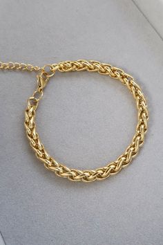 18k Gold Plated Chain Link Bracelet Jewelry Accessories Ideas, Accessories Ideas, Unique Bracelets, Gold Plated Chains, Chain Link Bracelet, Link Bracelets, Chain Link, Beauty Book, Jewelry Accessories