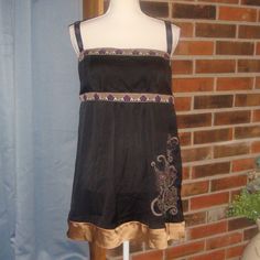 Sleeveless Side Zipper Beaded Smocked Back Polyester Length From Shoulder To Hem Approx 30" Armpit To Armpit Approx 16" Purple Embellished Sleeveless Top, Chiffon Tunic Top, Black Floral Kimono, Forever 21 Bohemian Sleeveless Top, Chiffon Tunic, Tie Dye Tunics, Pink Tunic, Plaid Tunic, Lace Kimono