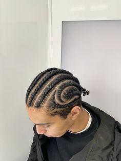 #hairstyles #haircut #hair #hairstylesformen #hairgoals #braids #braidgoals #menshair #blackmenhair Guys Braided Hairstyles For Men, 4 Men’s Braids, Cornbraids Hairstyles Men, Men Braids Hairstyles Cornrows, Male Braids Hairstyles, Men's Braids, Coiling Natural Hair