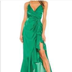 Nwot Bought For A Wedding And Never Wore It. Size Xxs But It Fit Me (Size 2/4) Green Backless Gown For Wedding, Green Backless Maxi Dress For Wedding, Backless Green Maxi Dress For Wedding, Los Angeles Lifestyle, Friends Dresses, Tiered Maxi Dress, Draped Dress, Revolve Clothing, Lovers And Friends