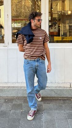 Summer Cleaning, Sneakers Slippers, Heat Waves, Guy Fits, Dapper Dudes, Look Retro, Street Style Outfits Men, Mens Outfit Inspiration, Elegante Casual