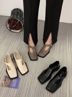 Buckle Hollow Split-Joint Square-Toe Flat Shoes Loafers APRICOT-US 7.5 | EU 38 | UK 5| CN 38 Cap Toe Shoes, Buckle Loafers, Preppy Shoes, Shoes Heels Classy, Square Toe Shoes, Black Flats Shoes, Heels Classy, Patent Leather Shoes, Girly Shoes