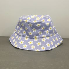 Purple Daisy Bucket Hat Brand New Without Tags Adult Size Festival Bucket Hat Women’s Hat Women’s Bucket Hat Cap Unisex Bucket Hat Purple Mini Hat For Summer Beach, Casual Purple Bucket Hat For Spring, Spring Beach Bucket Hat, Adjustable Purple Bucket Hat For Spring, Trendy Purple Bucket Hat For Spring, Spring Summer Bucket Hat One Size, Trendy Spring Bucket Hat One Size, Purple Wide Brim Bucket Hat For Summer, Wide Brim Purple Bucket Hat For Summer