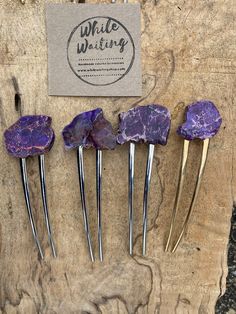 These lovely purple hair forks are all one of a kind. The dyed jasper stones have veins of a variety of colors going through them and have unique organic shapes. Each metal fork is just under 3 inches with a total of around 4 inches. Please choose your stone preference, as there are no two alike. The forks are either silver or gold tone. Boho Hair Pins, Hair Forks, Boho Hair, Pin Hair, Hair Fork, Purple Violet, Hair Stick, Boho Hairstyles, Jasper Stone