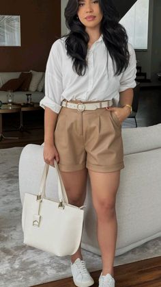 Summer Outfits 2024 Short Women, Business Shorts Outfit, Mba Student, City Outfits