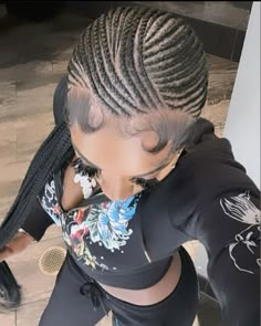 Hairstyle With Extensions, Back 2 School Hairstyles, Stylish Cornrows, Straight Back Styles, Wigs Edges, Back Braids, Straight Back Braids