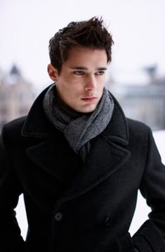 Simple Hairstyle For Boys, Finding Emo, Danny Schwarz, Men Scarf, Male Clothes, Ways To Wear A Scarf, Cold Weather Fashion, Sharp Dressed Man, How To Wear Scarves