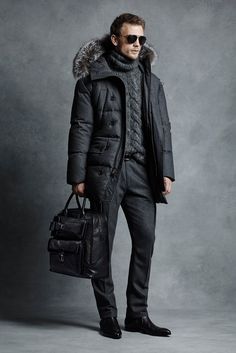 Outlet Michael Kors, Michael Kors Fall, Classy Winter Outfits, Fashionable Men, 2016 Menswear, Michael Kors Men, Mode Casual, Winter Jacket Men