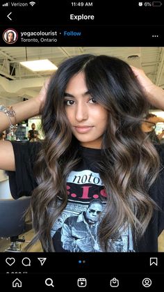 Soul Glow, Gorgeous Hair Color, Dark Hair With Highlights, Hair Color Balayage, Hair Color For Black Hair, Blonde Balayage