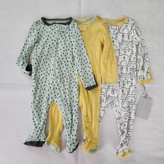 Nwt Cloud Island 3-Pack Baby Footies Sleeper 3-6 Months Yellow Mint Animals So Cute Playful Yellow Onesie For Loungewear, Cute Yellow Onesie For Loungewear, Yellow Onesie With Cartoon Print For Playtime, Yellow Cartoon Print Onesie For Playtime, Playful Yellow Long Sleeve Onesie, Playful Long Sleeve Yellow Onesie, Playful Yellow Sleepwear With Cartoon Print, Yellow Onesie For Playwear, Yellow Cotton Onesie For Playtime