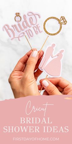 Cupcake toppers with phrase "Bride to Be" and bride and groom silhouette made with Cricut. Text overlay reads "Cricut Bridal Shower Ideas". Wedding Craft Ideas, Bridal Shower Crafts, Personalized Bridal Shower Favors, Custom Treats, Cricut Wedding, Cricut Free, Cricut Machine, Wedding Crafts, Bridal Shower Favors