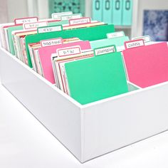 there are many folders in this white box