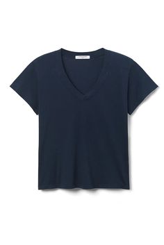 lightweight. season-less. classic. the perfect, slightly-oversized v-neck tee. it’s sexy, but not too sexy. the essential staple piece you will want to live in. hits just below mid-rise denim. we curated the perfect hues for any wardrobe. get a few, they will be forever your favorite. thoughtfully designed in california Minimal Wardrobe, Perfect White Tee, V Neck Shirt, Jumpsuit Jacket, Modern Wardrobe, Clothes Crafts, Oversized Silhouette, Hendrix, Staple Pieces