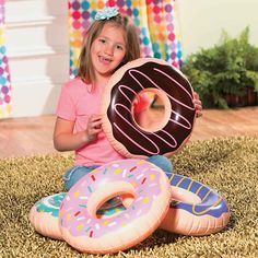 Donut Theme Party, Birthday Donuts, Beach Themed Party, First Birthday Party Themes, Donut Party, Birthday Cake Decorating