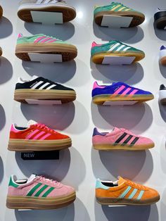 Shoe Wishlist, Cute Nike Shoes, Cute Nikes, Swag Shoes, Adidas Gazelle, Dream Shoes