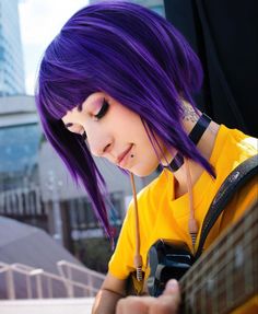 Kyoka Jiro Cosplay, Jiro Cosplay, Shag Bob, Kyoka Jirou, Kyoka Jiro, Short Grunge Hair, Goth Hair, Hair Color Streaks, Dyed Hair Inspiration