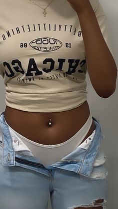 Navel Piercing On Black Women, Belly Button Piercing On Black Women, Belly Peircings Women, Belly Piercing Black Women, Naval Piercing Aesthetic, Top Belly Button Piercing, Female Piercings Ideas, Belly Button Piercing Black Women, Belly Button Piercing Plus Size Women