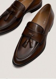 Loafer Shoes For Men, Men Shoes Formal, Gentleman Shoes, Leather Formal Shoes, Formal Loafers, Brown Leather Loafers, Leather Loafer Shoes, Brown Loafers, Brown Leather Shoes