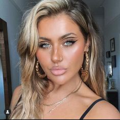 Glowy Skin Makeup, Natural Makeup For Blondes, Vitamin Enriched Face Base, Dramatic Eyeliner, Flawless Filter, 2021 Makeup, Buzz Feed, Eyeshadow For Brown Eyes