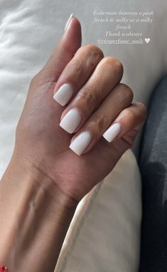 Kim Kardashian Nails Short, Kim Kardashian Nails, Minimal Glam, Kardashian Nails, Overlay Nails, Dip Nails, Simple Gel Nails, French Tip Acrylic Nails, French Acrylic Nails