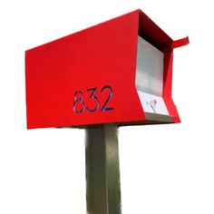 a red mailbox with the number 822 on it