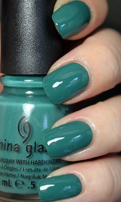 Nails Dark, China Glaze Nail Polish, Teal Nails, Nails Green, On Safari, Polish Colors, Dark Nails, Ideas Nails, Colorful Nail Designs