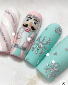 Retro Christmas Nail Art, Gingerbread Nail Ideas, Nutcracker Christmas Nails, Christmas Gnome Nail Designs, Christmas Cookie Nails, Nutcracker Nails Designs, Nativity Nails, Pastel Christmas Nails, Nutcracker Nails