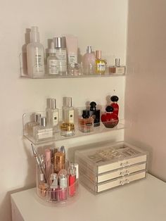 CLICK VISIT TO SHOP THE LIP ORGANIZER NOW Check more at https://beautyfashionideas.com/makeup/click-visit-to-shop-the-lip-organizer-now/ Makeup Stand Aesthetic, Shelf Makeup Organization, Lip Product Organization, Makeup Drawer Organization Ideas, Aesthetic Makeup Organizer, Lip Gloss Organization, Makeup Organizer Ideas Small Spaces, Makeup Organizer Aesthetic, Lipgloss Organizer