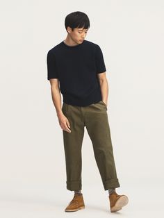 Uniqlo Men Outfit Casual, Uniqlo Shirt Men, Uniqlo Men Outfit, Uniqlo Lookbook, Relax Outfit, Uniqlo Outfit, Uniqlo Style, Uniqlo Shirt, Shirt Outfit Men