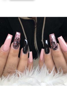 Medium Length Coffin Acrylic Nails, September Nail Ideas, Coffin Nail Ideas, Lily Nails, Coffin Acrylic Nails, Nail Art Designs Images, Art Deco Nails, Hello Nails, Tie Dye Nails