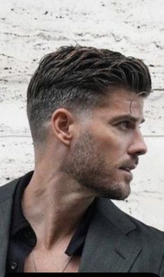 Smart Hairstyles Men, Flow Haircut Men, David Beckham Football, Beckham Football, Smart Hairstyles, Older Men Haircuts, Men Fade Haircut Short, Mens Haircuts Short Hair, Haircuts Ideas