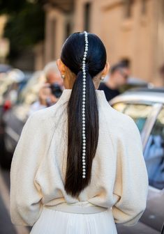 Jaime Xie, Fall Hair Inspiration, Makeup For Moms, Fall Hair Cuts, Vogue France, Fall Hair Trends, Low Ponytail, Sleek Hairstyles, Red Hair Color